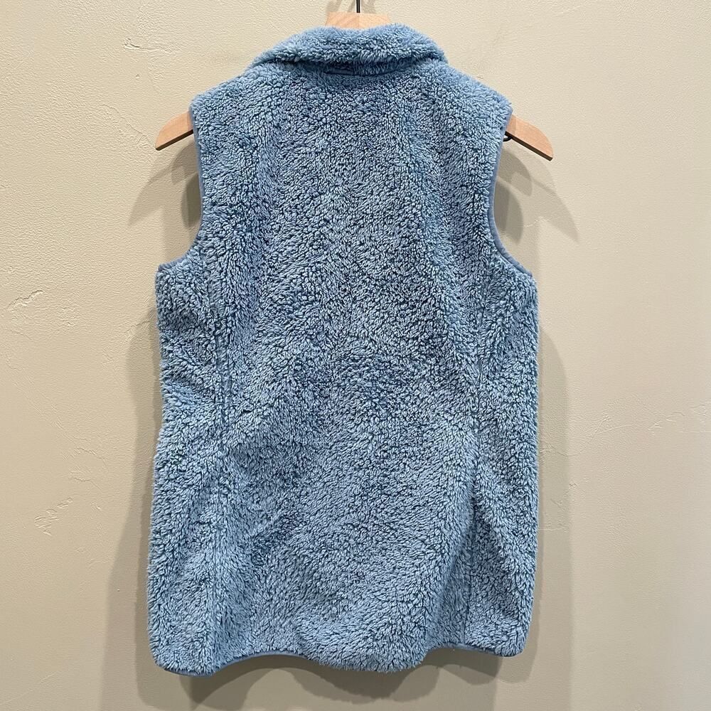 Columbia Women’s Fuzzy Sherpa Blue Vest - Size: Small - Picture 2 of 7